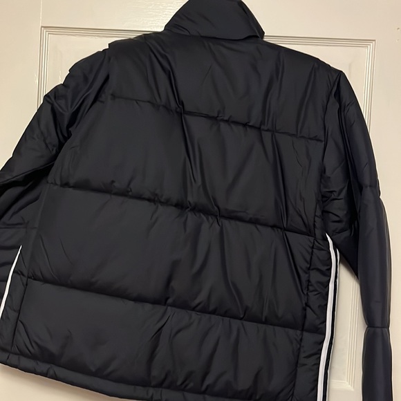 Adidas puffer jacket - Picture 4 of 4
